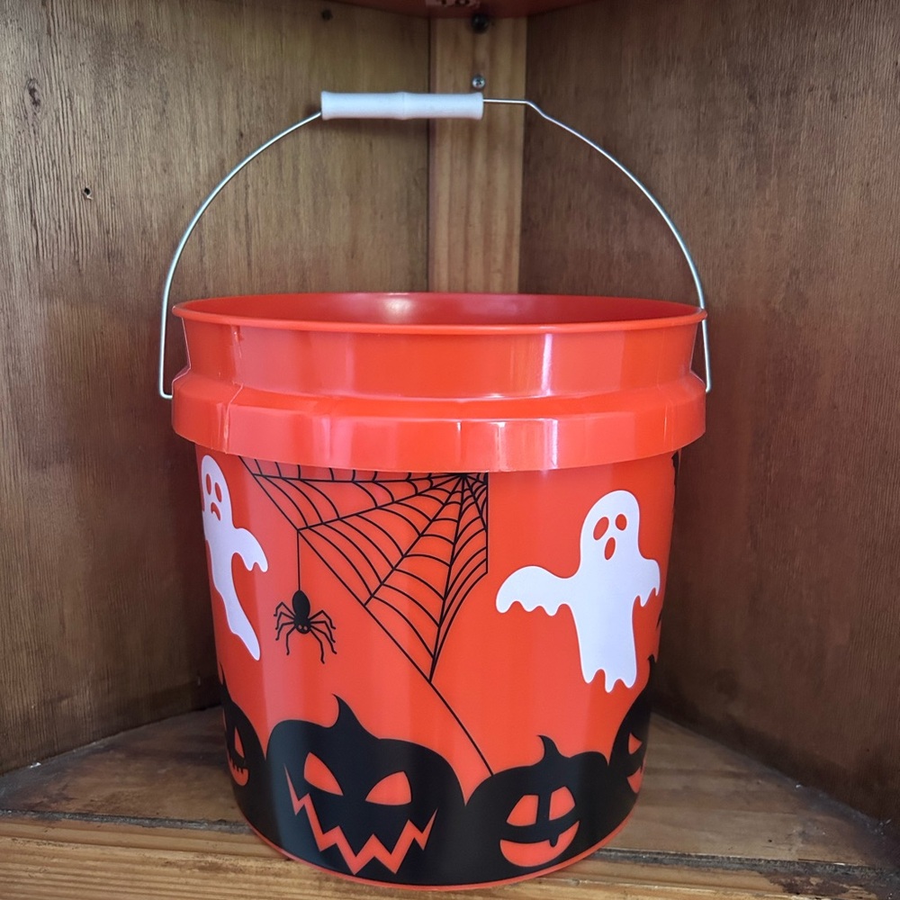 Halloween Home Depot bucket